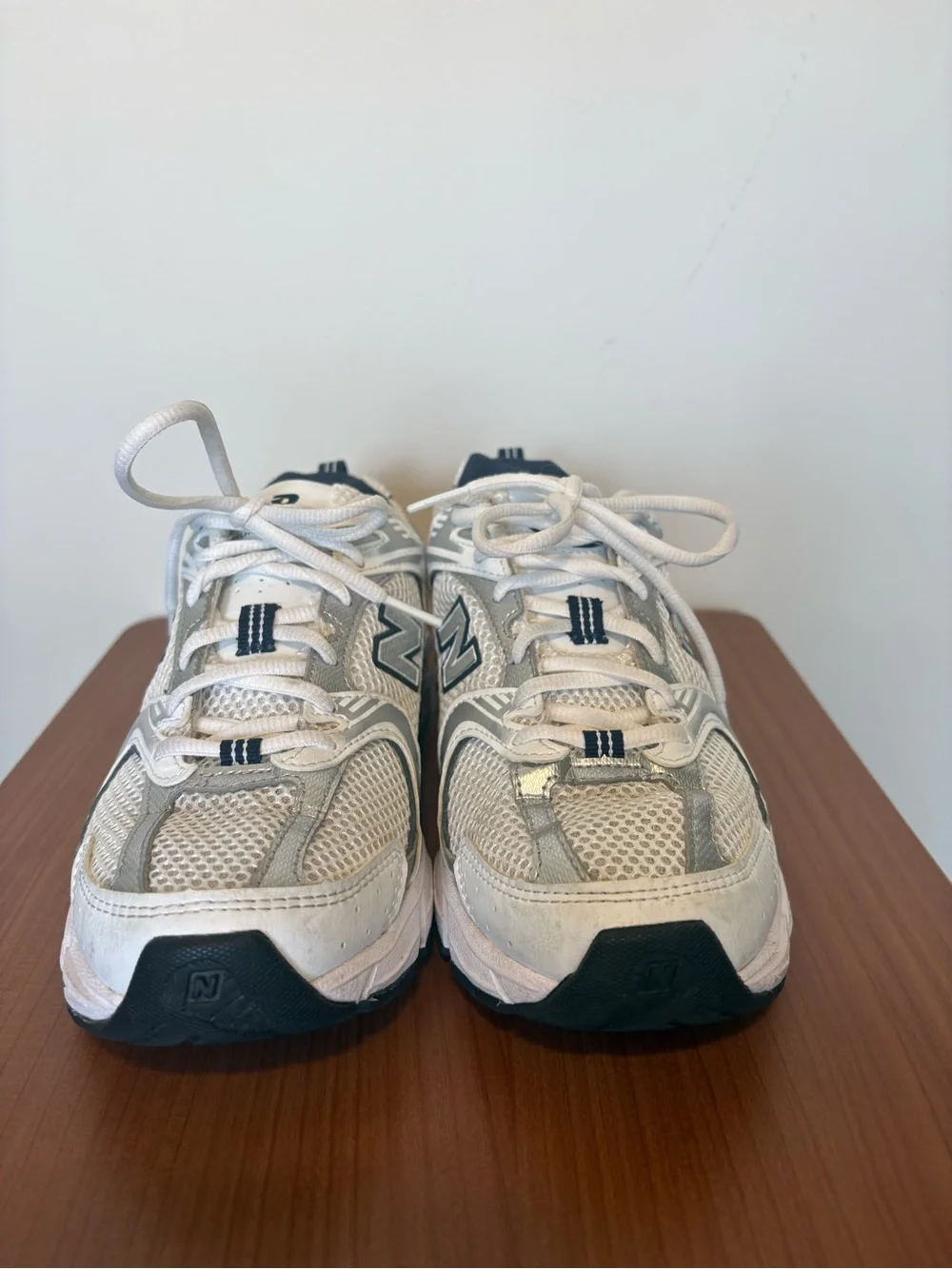 New Balance 530 White and Navy Sneakers US women's shoe size 7